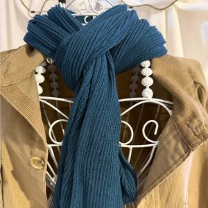 A New Day Teal Knit Scarf